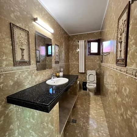 Casa Cristian