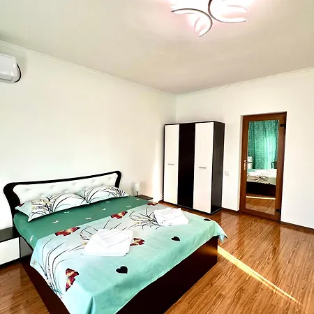 Casa Cristian בית הארחה טקירגיול